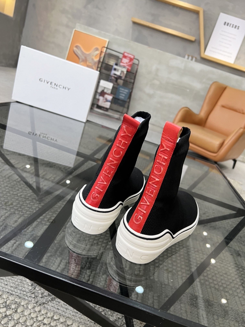 Givenchy Sneakers